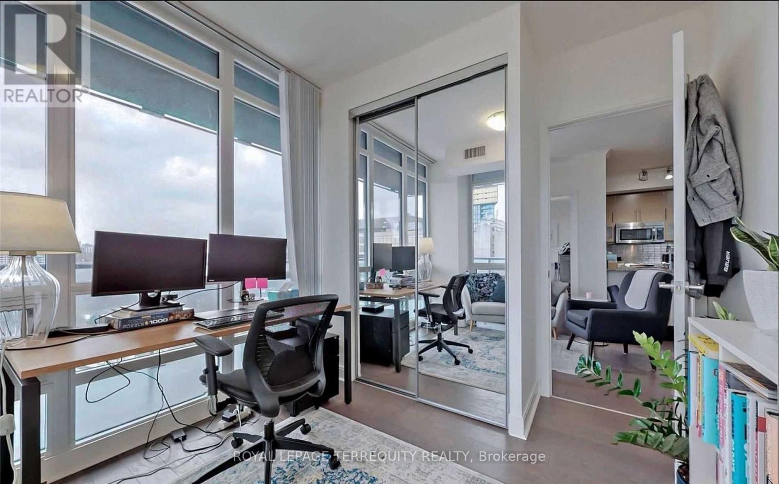 1502 - 825 Church Street, Toronto, Ontario  M4W 3Z4 - Photo 13 - C13670234