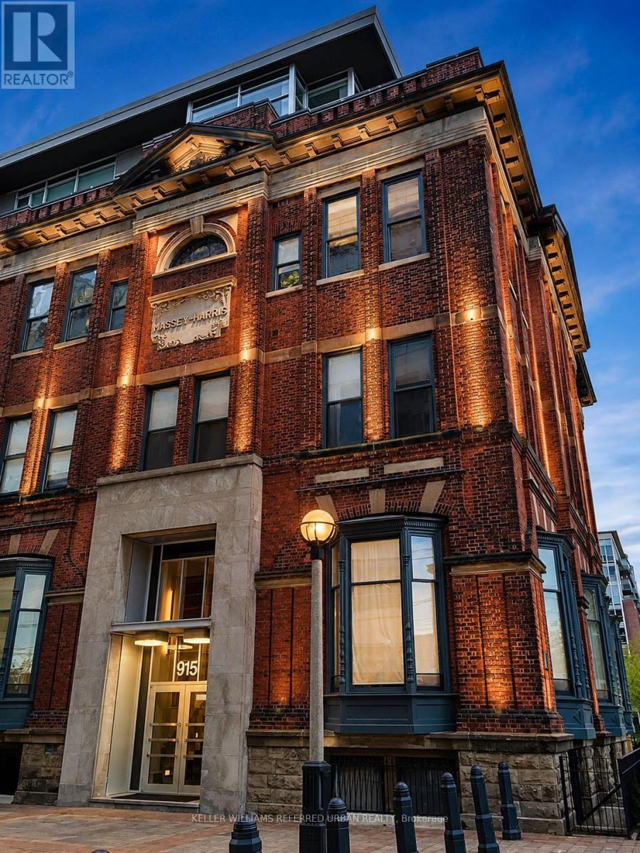 403 - 915 KING STREET, Toronto, Ontario