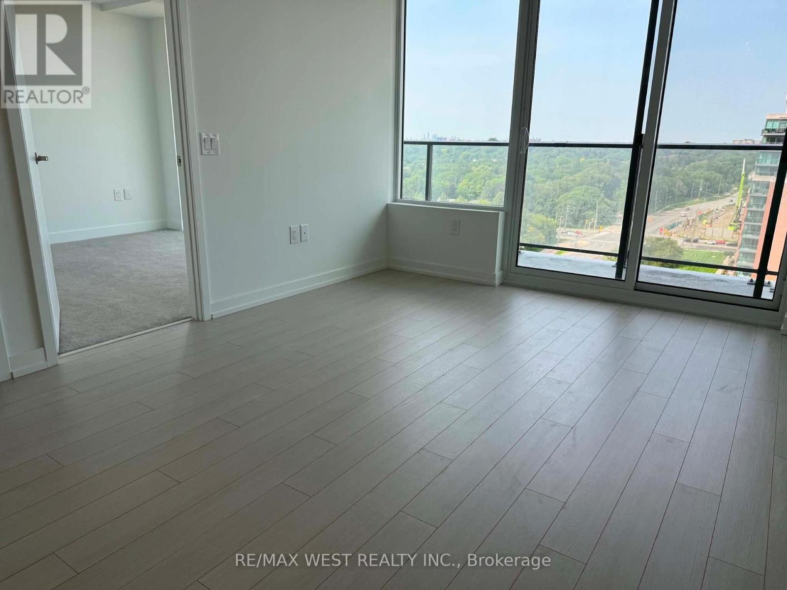 1301 - 4010 Eglinton Ave W Avenue, Toronto, Ontario  M9A 0G5 - Photo 14 - W13665150