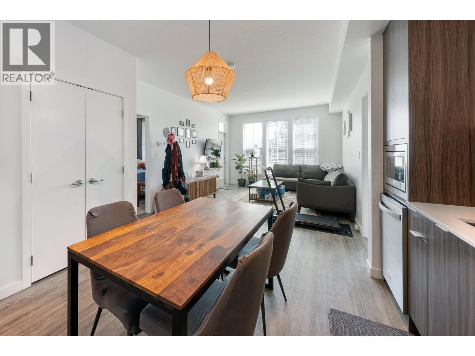 1775 Chapman Place Unit# 223, Kelowna, British Columbia  V1Y 0G3 - Photo 2 - 10396760