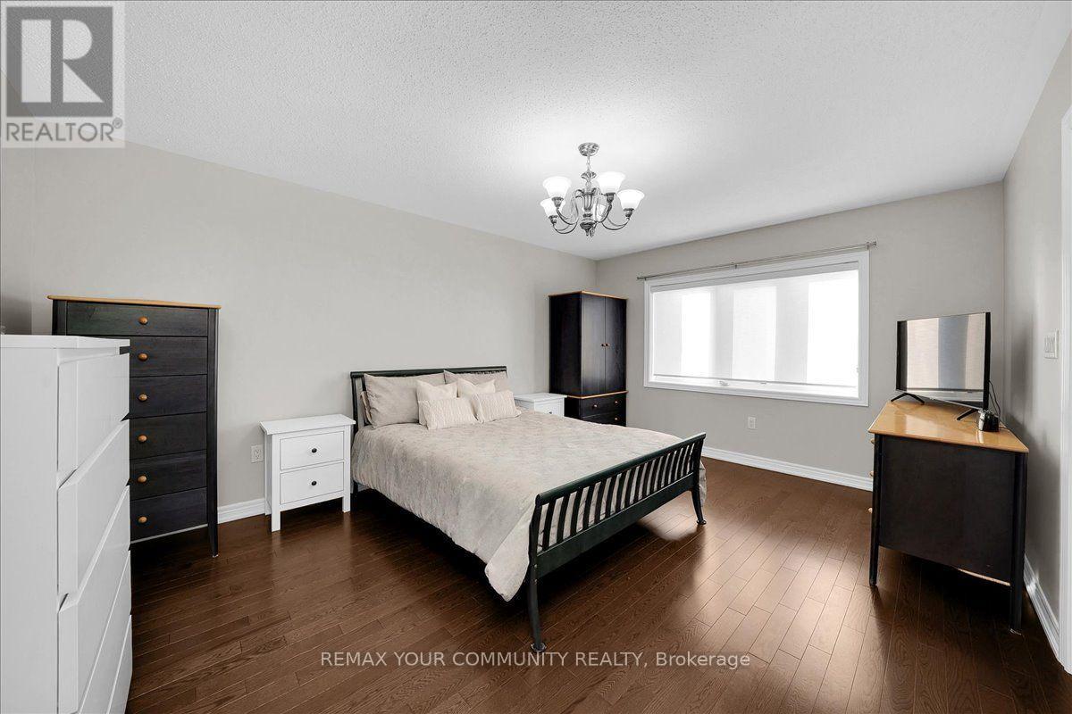 6 Cuddles Court, Caledon, Ontario  L7E 4K8 - Photo 18 - W13670270
