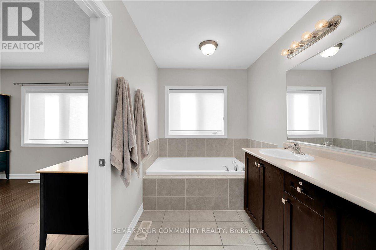 6 Cuddles Court, Caledon, Ontario  L7E 4K8 - Photo 21 - W13670270