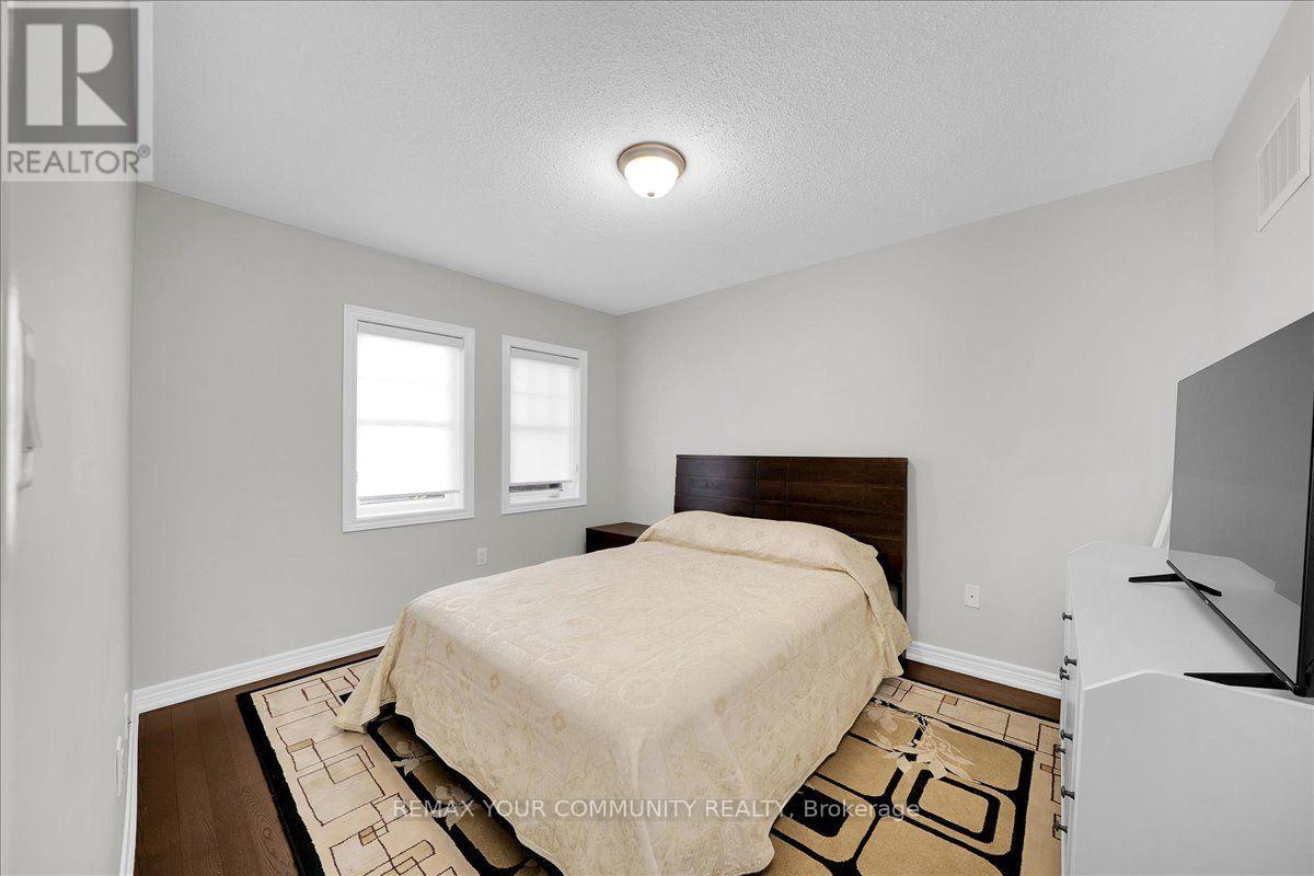 6 Cuddles Court, Caledon, Ontario  L7E 4K8 - Photo 26 - W13670270