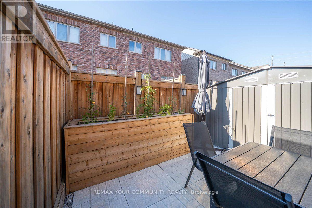 6 Cuddles Court, Caledon, Ontario  L7E 4K8 - Photo 41 - W13670270