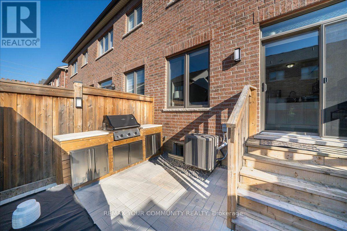 6 Cuddles Court, Caledon, Ontario  L7E 4K8 - Photo 43 - W13670270