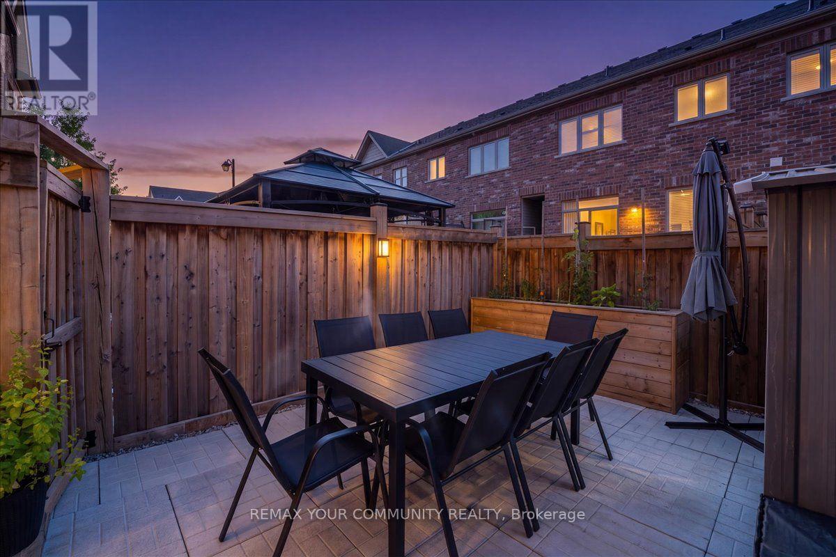 6 Cuddles Court, Caledon, Ontario  L7E 4K8 - Photo 46 - W13670270