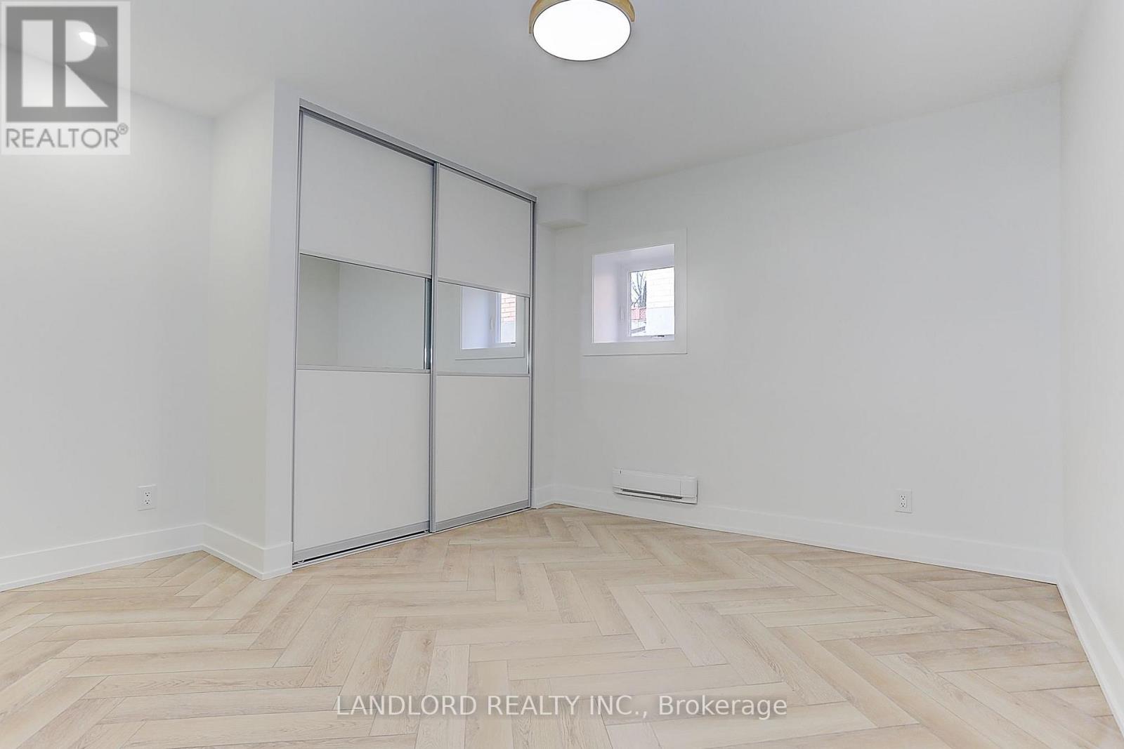 Lower - 71 Livingstone Avenue, Toronto, Ontario  M6E 2L7 - Photo 25 - W13670282