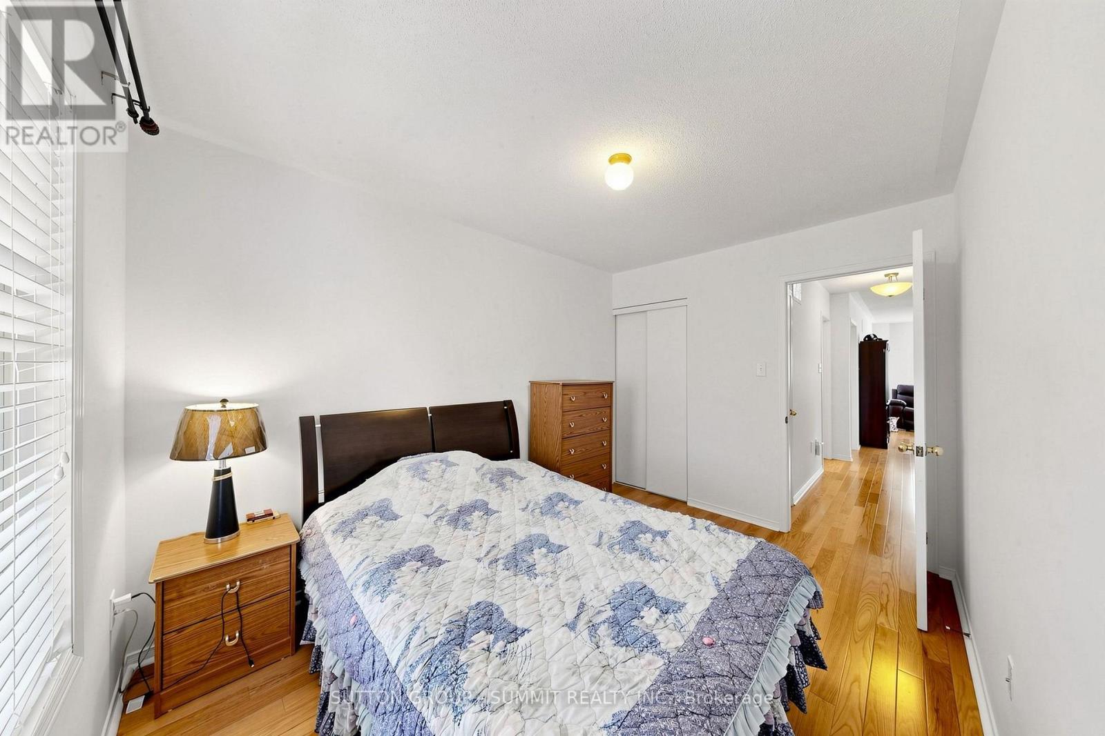 141 Gatwick Drive, Oakville, Ontario  L6H 6T7 - Photo 32 - W13670320