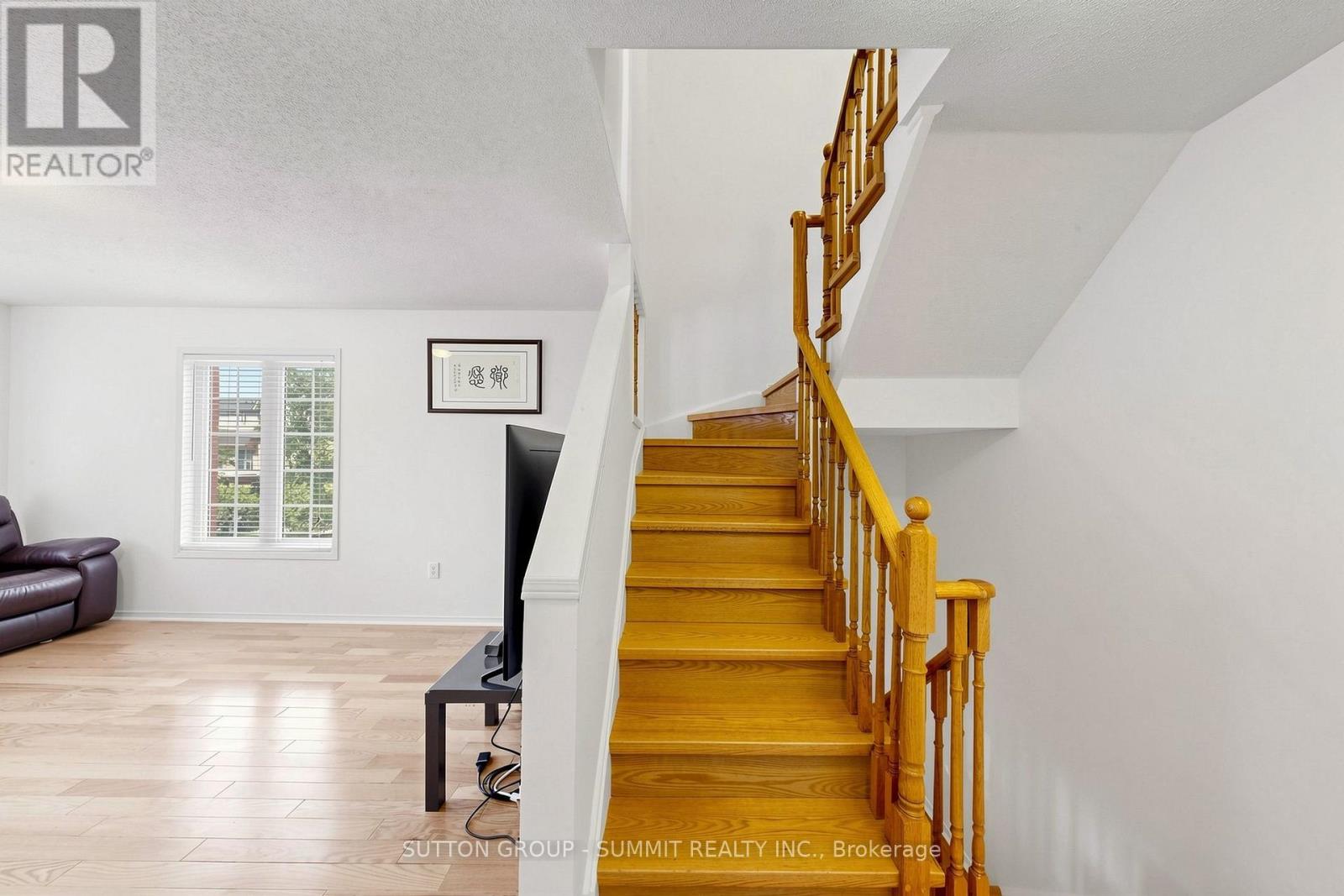 141 Gatwick Drive, Oakville, Ontario  L6H 6T7 - Photo 26 - W13670320