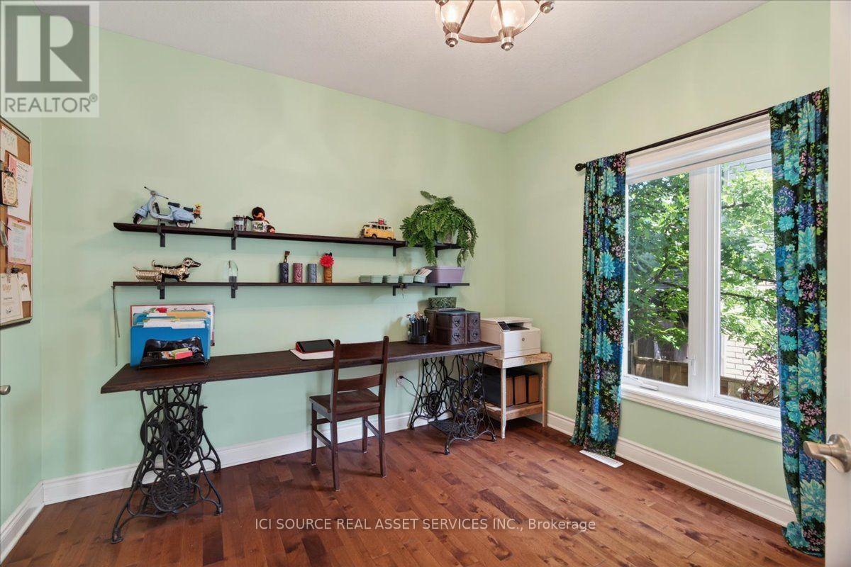850 Teakwood Lane, London North, Ontario  N6H 0E5 - Photo 12 - X13670286