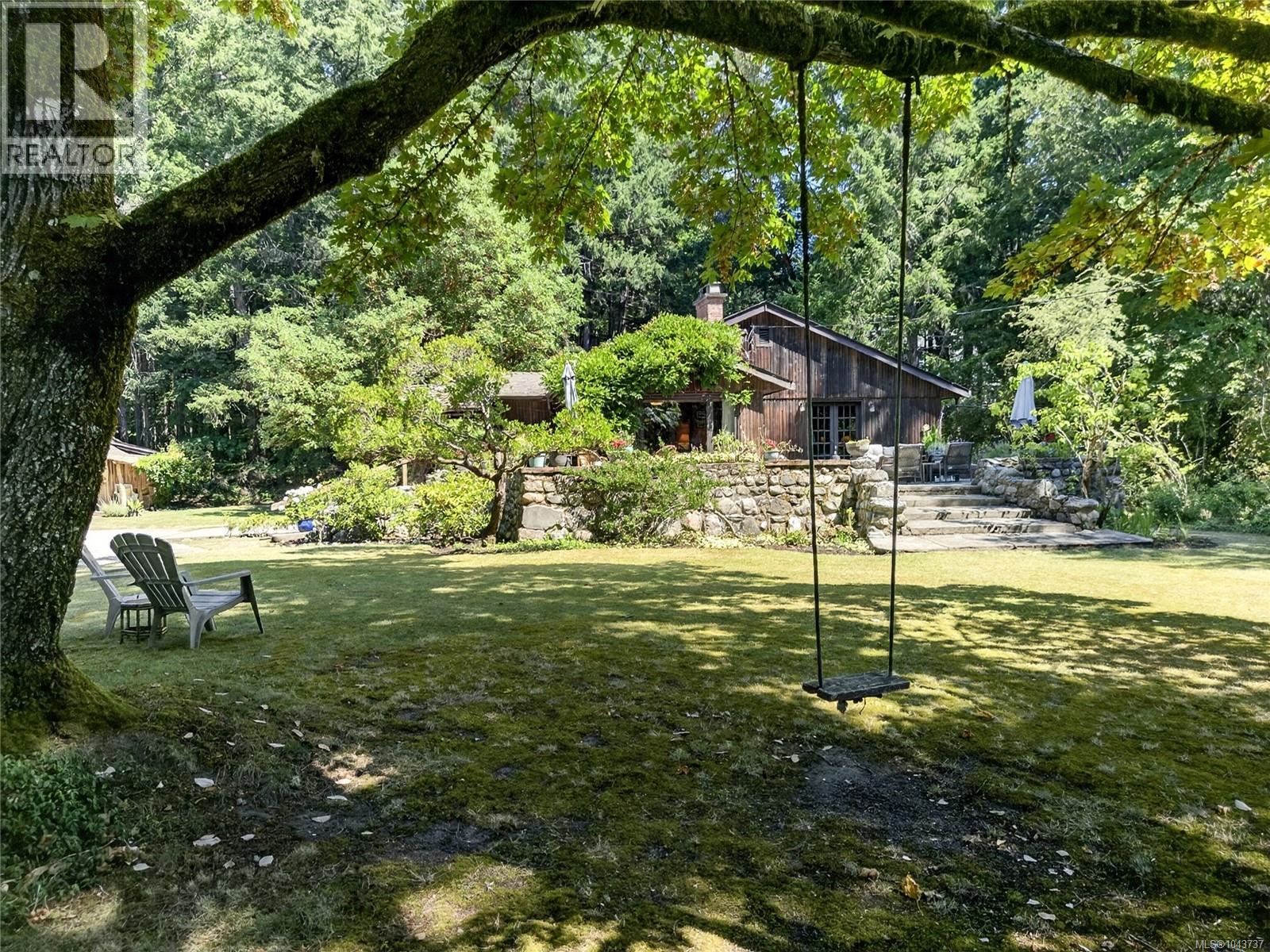 1390 Laurel Rd, North Saanich, British Columbia  V8L 5K8 - Photo 52 - 1043737