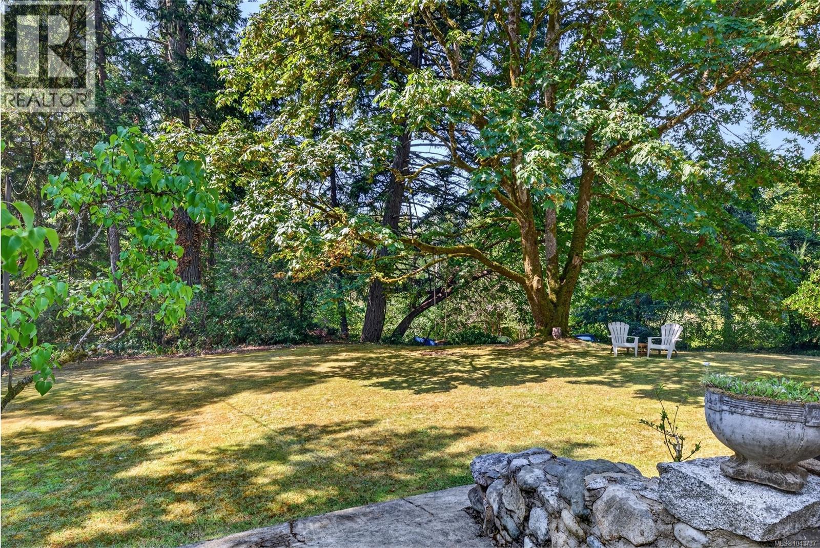 1390 Laurel Rd, North Saanich, British Columbia  V8L 5K8 - Photo 40 - 1043737