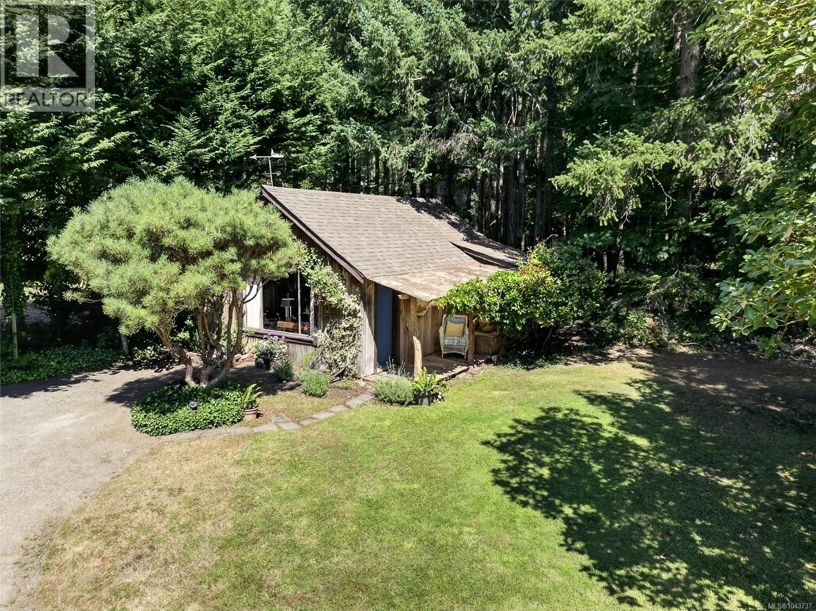 1390 Laurel Rd, North Saanich, British Columbia  V8L 5K8 - Photo 53 - 1043737
