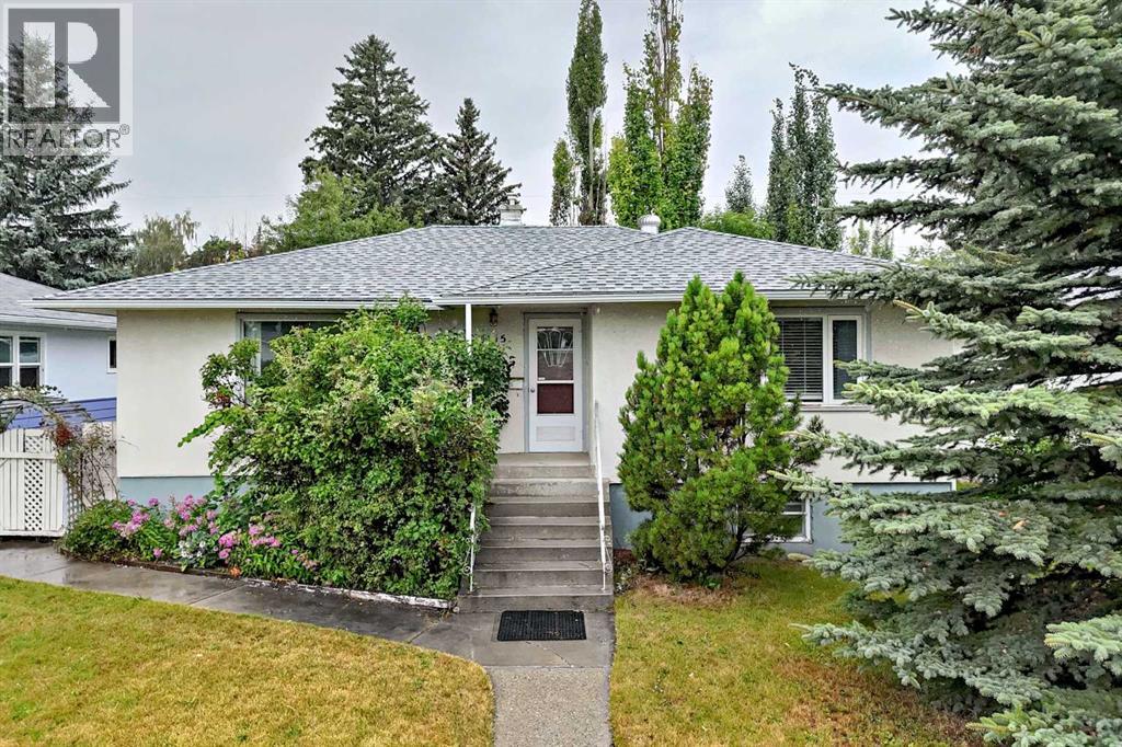 1315 19 Street NW, Calgary, Alberta  T2N 2K1 - Photo 1 - A2330860