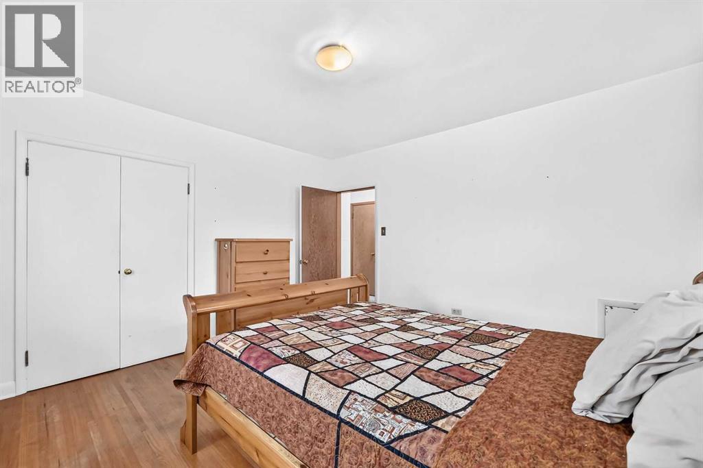 1315 19 Street NW, Calgary, Alberta  T2N 2K1 - Photo 23 - A2330860