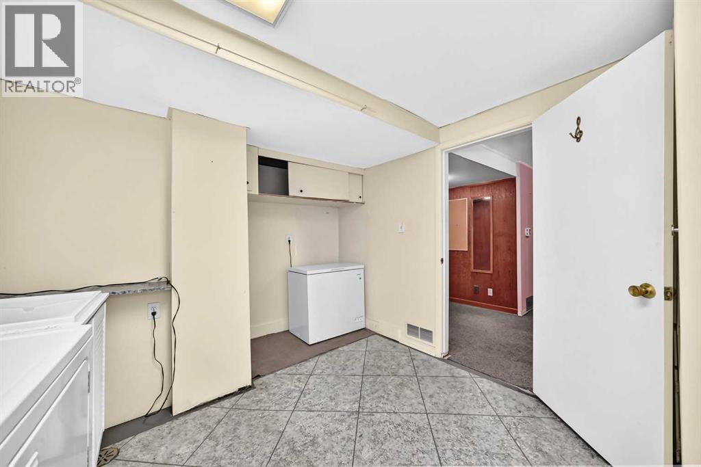 1315 19 Street NW, Calgary, Alberta  T2N 2K1 - Photo 33 - A2330860