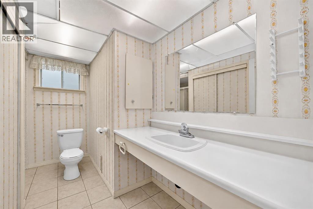 1315 19 Street NW, Calgary, Alberta  T2N 2K1 - Photo 31 - A2330860