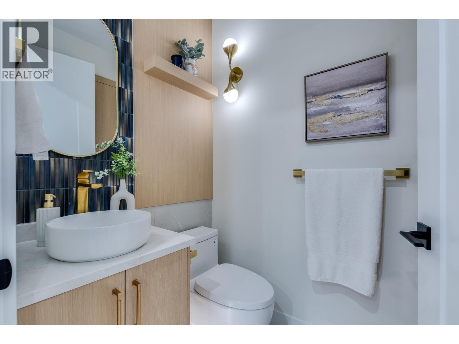 1 5459 Rhodes Street, Vancouver, British Columbia  V5R 3P1 - Photo 11 - R3156439