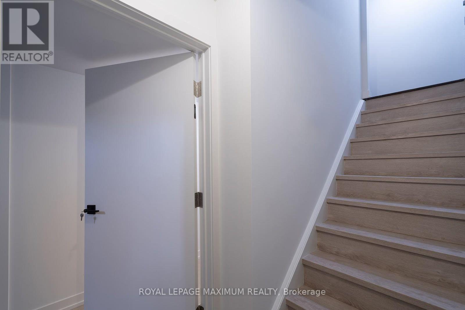 Basement - 8 Tustin Road, Brampton, Ontario  L6P 3K9 - Photo 5 - W13575710