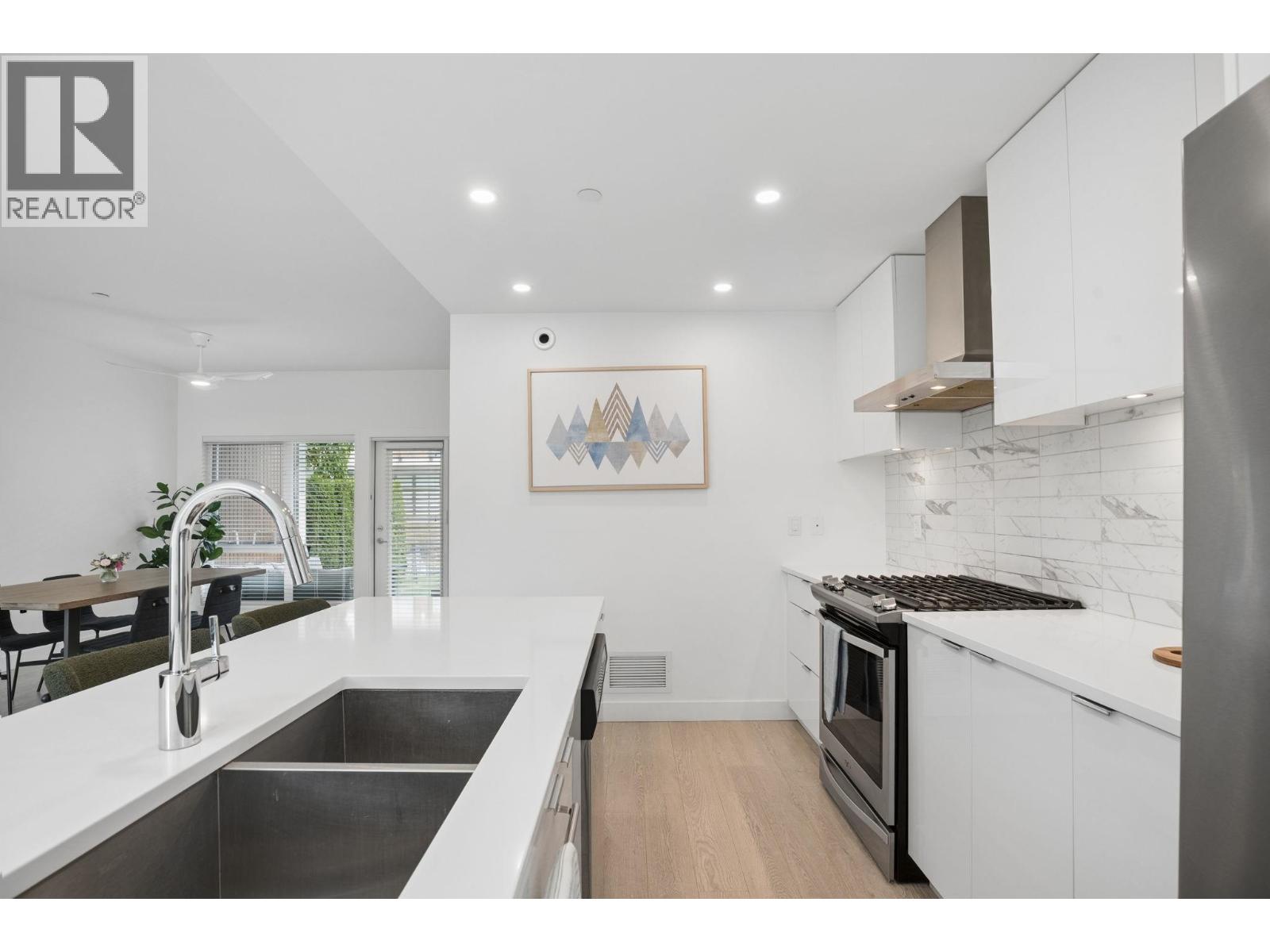 16 3596 Salal Drive, North Vancouver, British Columbia  V7G 0A9 - Photo 14 - R3156449