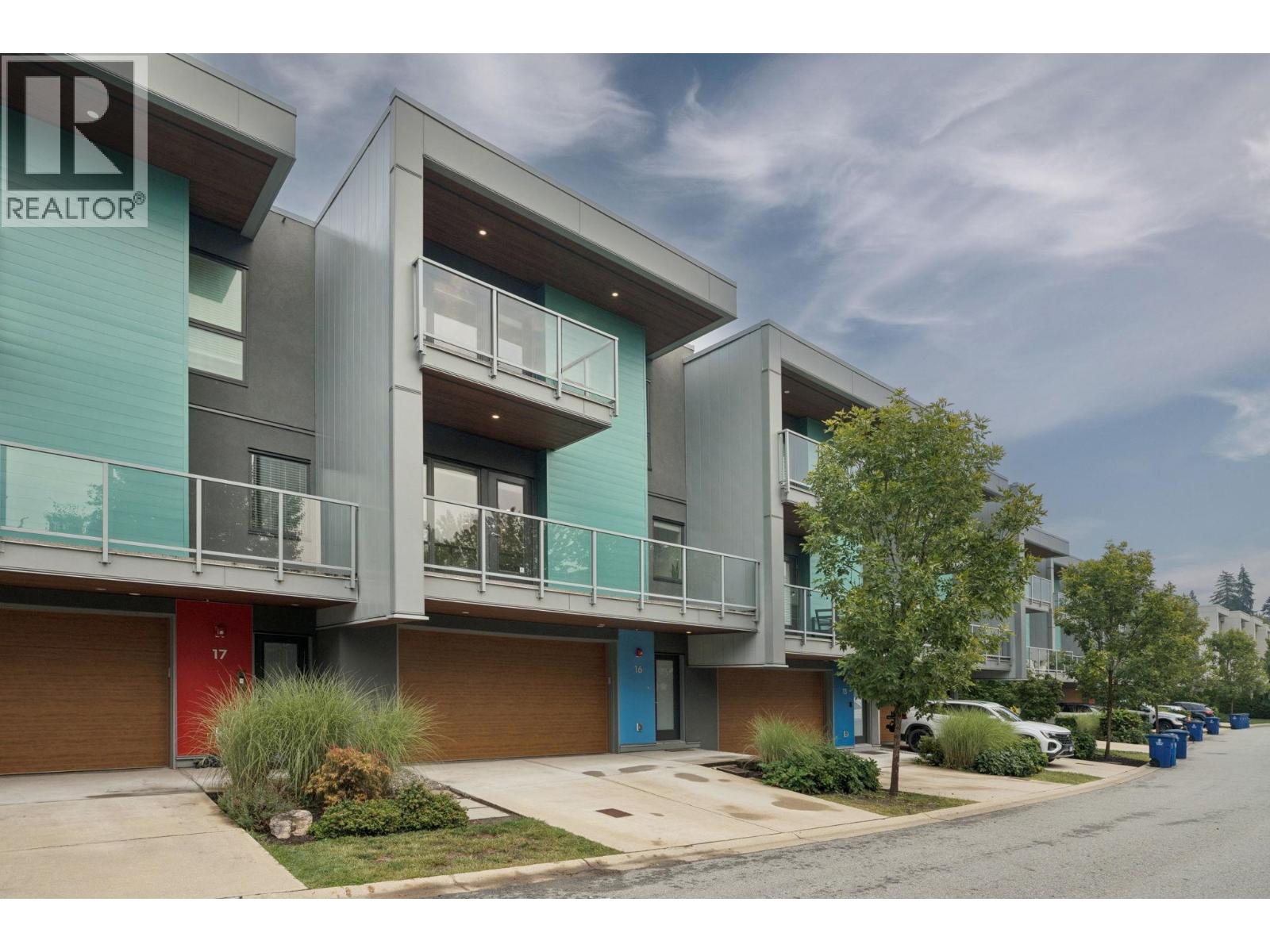 16 3596 Salal Drive, North Vancouver, British Columbia  V7G 0A9 - Photo 2 - R3156449