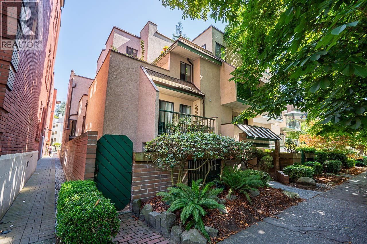 203 1169 NELSON STREET, Vancouver, British Columbia
