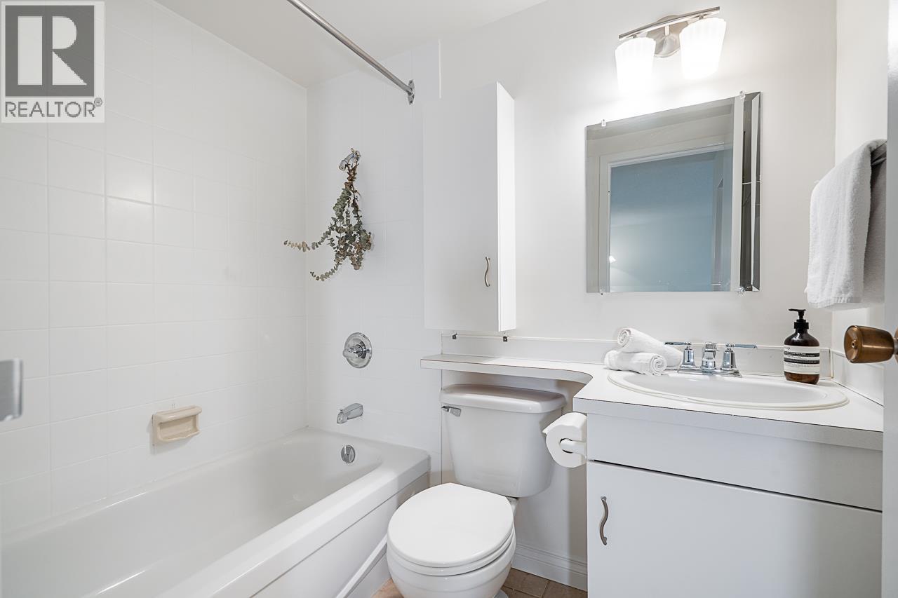 203 1169 Nelson Street, Vancouver, British Columbia  V6E 1J3 - Photo 27 - R3156454