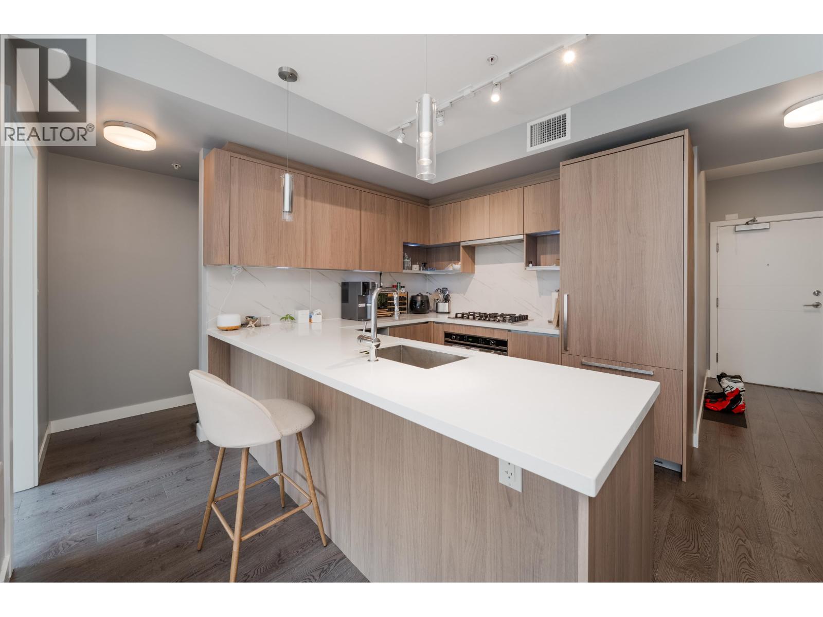 210 9333 Tomicki Avenue, Richmond, British Columbia  V6X 0L4 - Photo 2 - R3156456