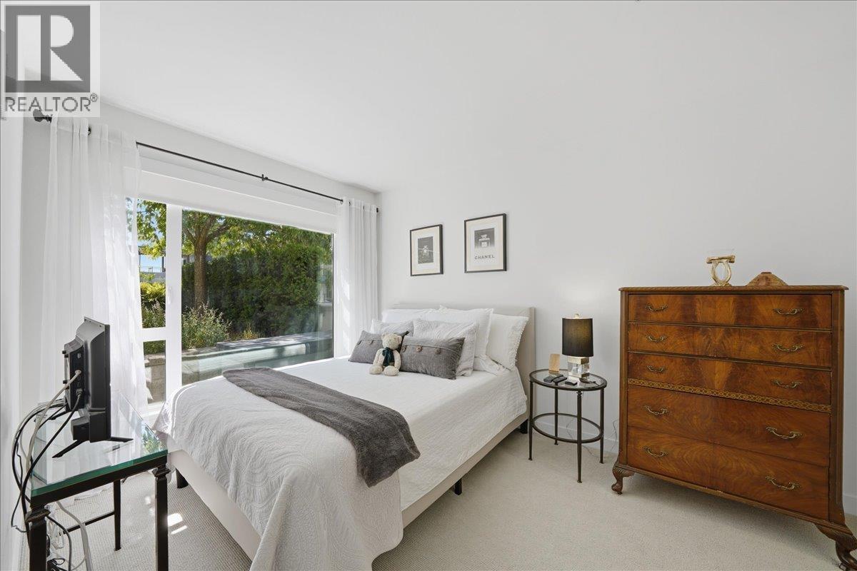 207 1061 Marine Drive, North Vancouver, British Columbia  V7P 1S6 - Photo 15 - R3156460