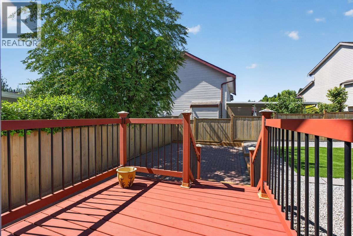 290 Santiago Street, Coquitlam, British Columbia V3K 6R3 - Photo 18 - R3156445