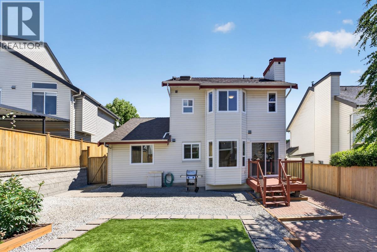 290 Santiago Street, Coquitlam, British Columbia V3K 6R3 - Photo 4 - R3156445