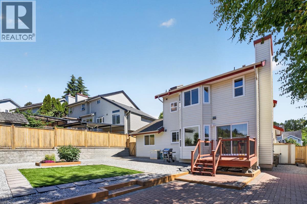 290 Santiago Street, Coquitlam, British Columbia V3K 6R3 - Photo 5 - R3156445