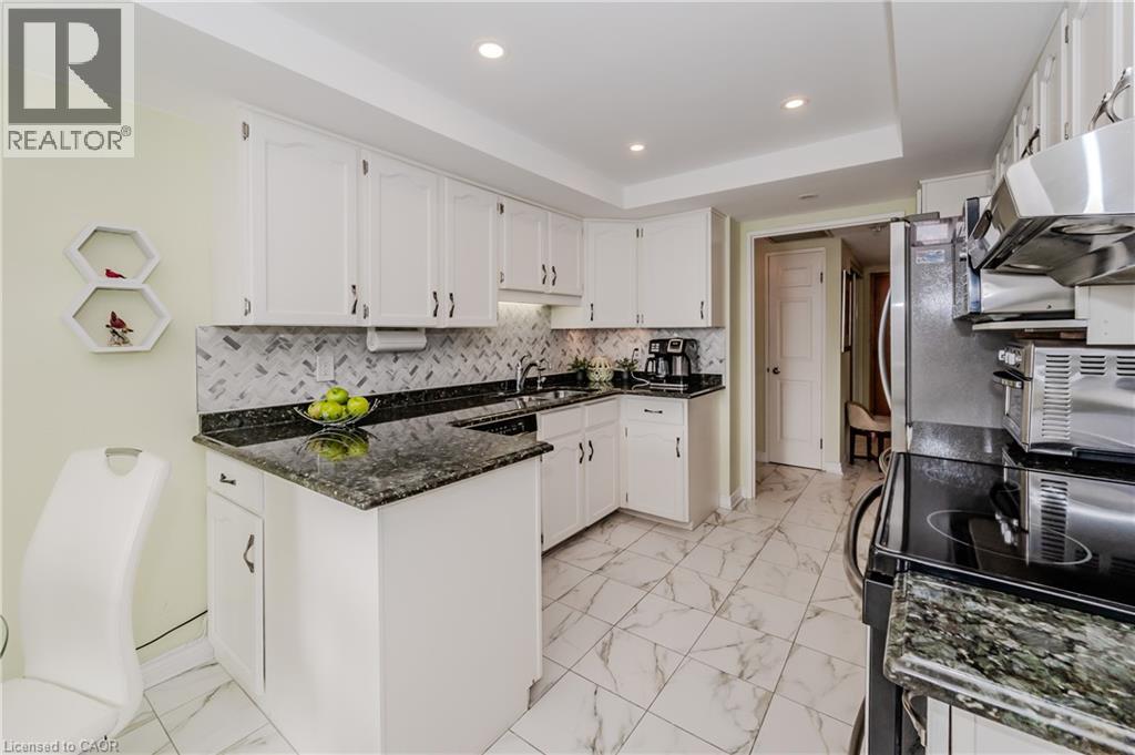 6 Willow Street Unit# 802, Waterloo, Ontario  N2J 4S3 - Photo 20 - 40853366