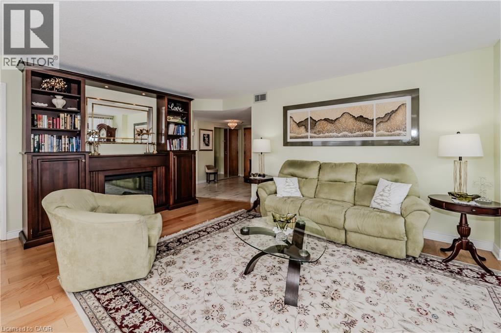 6 Willow Street Unit# 802, Waterloo, Ontario  N2J 4S3 - Photo 17 - 40853366