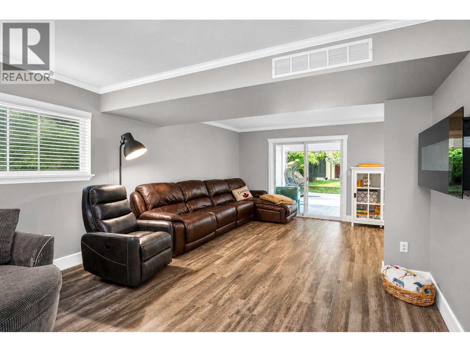 23415 Whippoorwill Avenue, Maple Ridge, British Columbia  V2X 9L8 - Photo 32 - R3156396