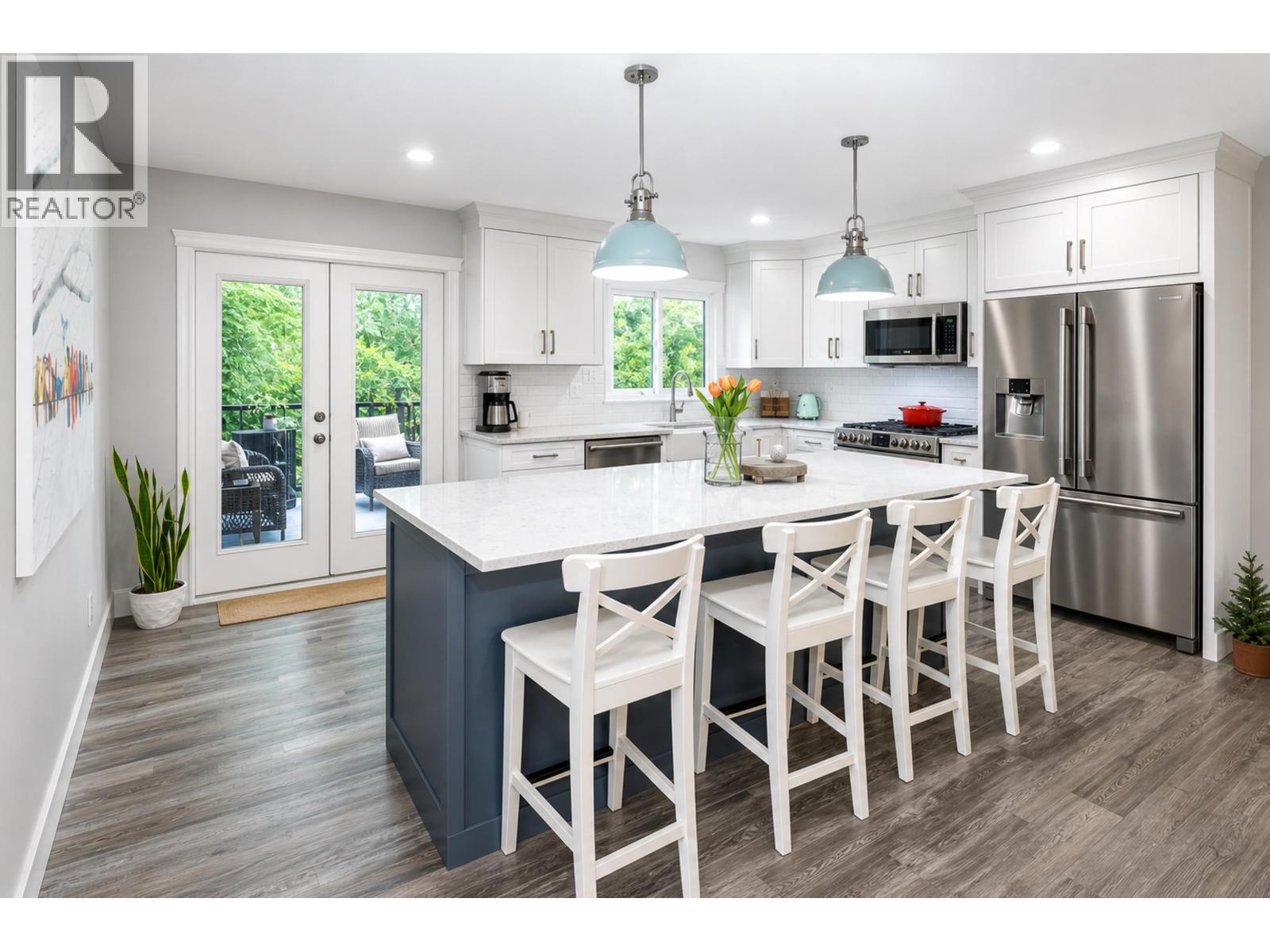 23415 Whippoorwill Avenue, Maple Ridge, British Columbia  V2X 9L8 - Photo 4 - R3156396