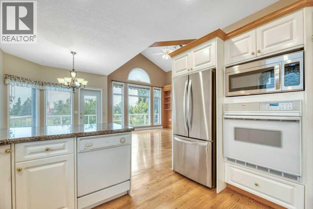 216 Douglas Woods Hill Se, Calgary, Alberta  T2Z 3B1 - Photo 28 - A2335247