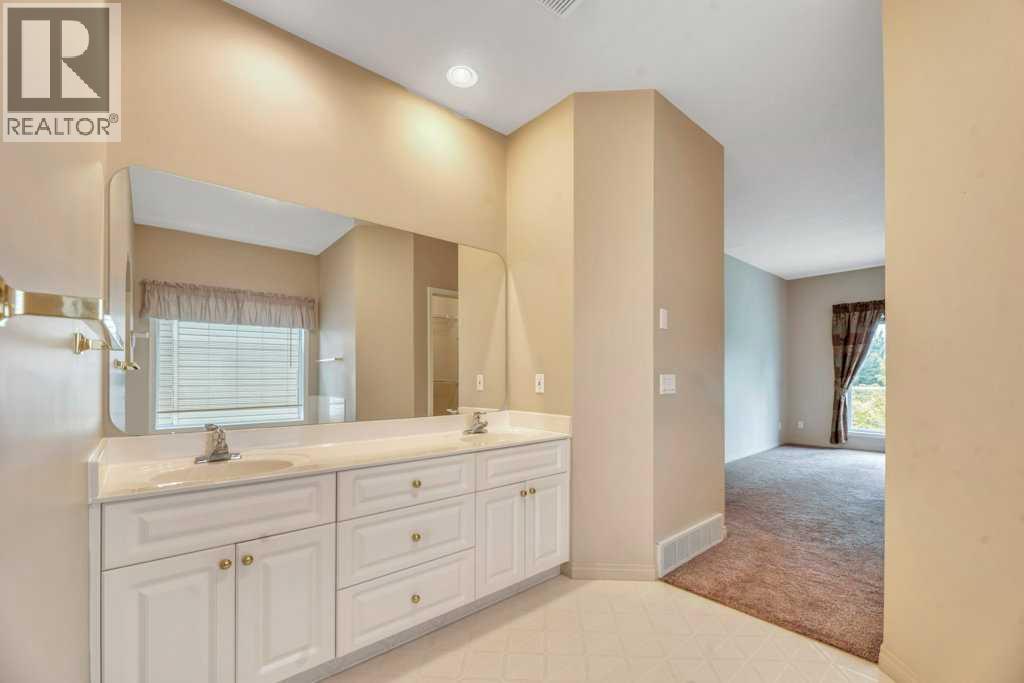216 Douglas Woods Hill Se, Calgary, Alberta  T2Z 3B1 - Photo 34 - A2335247