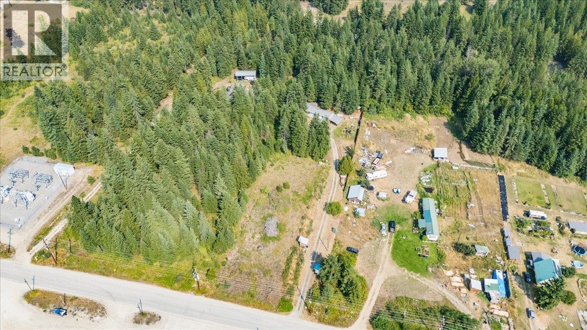 8864 Slocan  S Road, Slocan, British Columbia  V0G 2C0 - Photo 87 - 10397378
