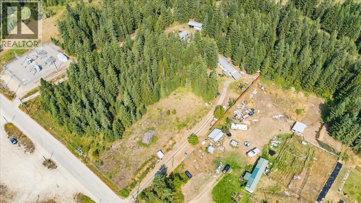 8864 Slocan  S Road, Slocan, British Columbia  V0G 2C0 - Photo 86 - 10397378