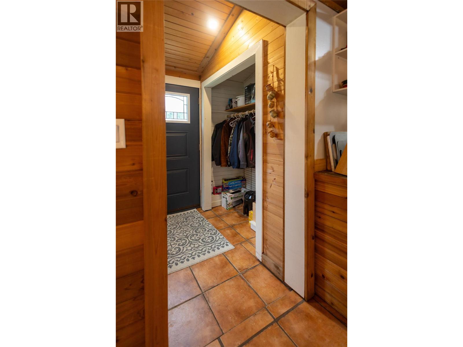 4453 Passmore Upper Road, Passmore, British Columbia  V0G 2J0 - Photo 32 - 10397813