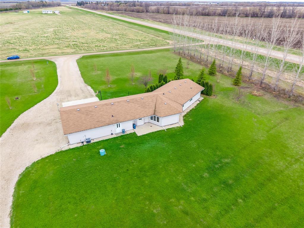 7 Willow Bay, Newton, Manitoba R0H 0X0 - Photo 36 - 202620692