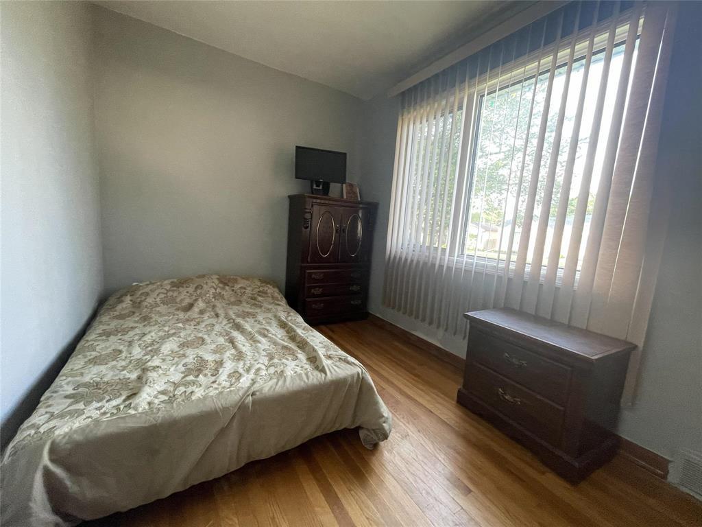 558 Enniskillen Avenue, Winnipeg, Manitoba  R2V 0J4 - Photo 6 - 202620693