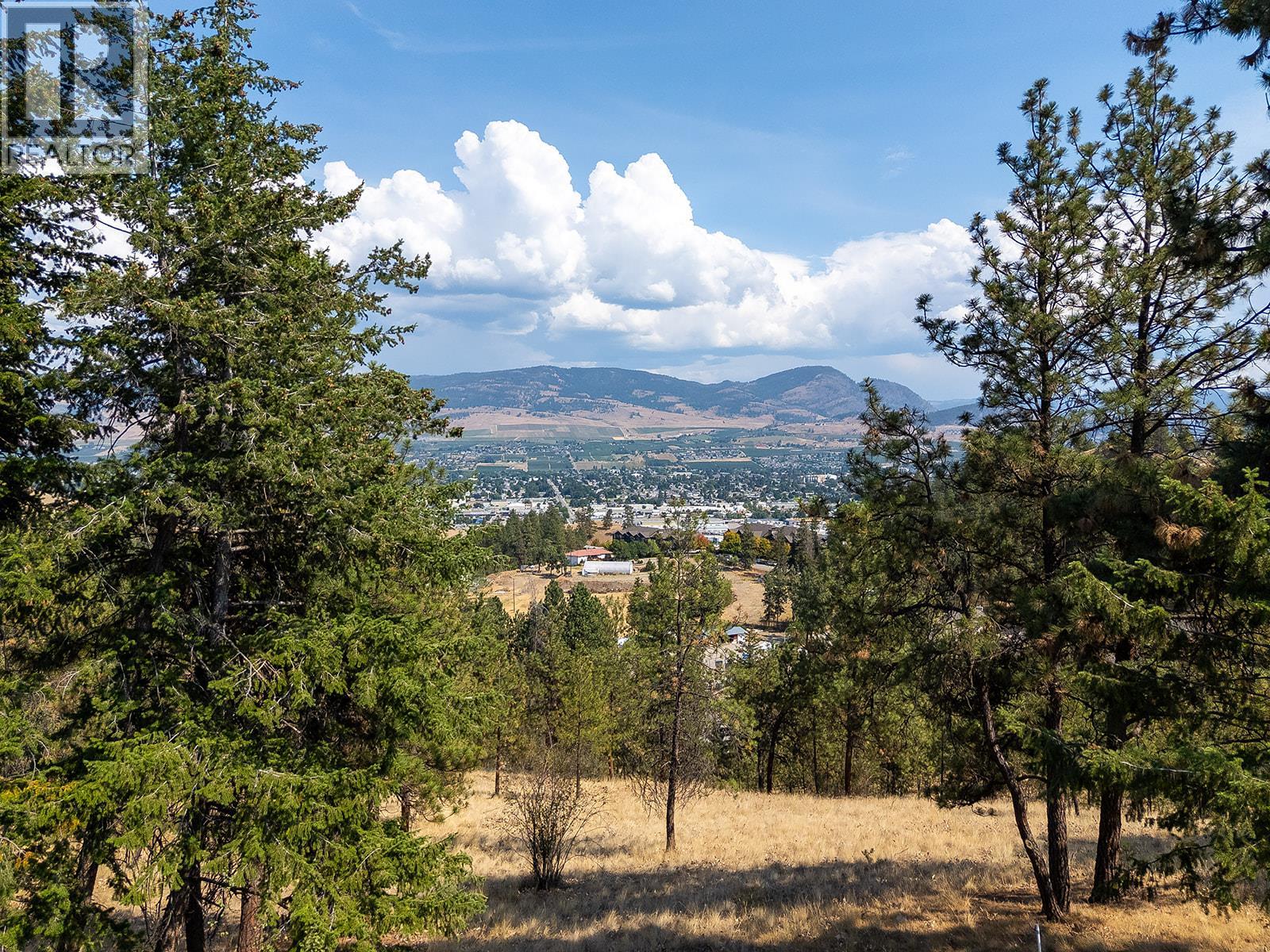 735 Nahanni Place, Kelowna, British Columbia  V1V 1N5 - Photo 5 - 10397955