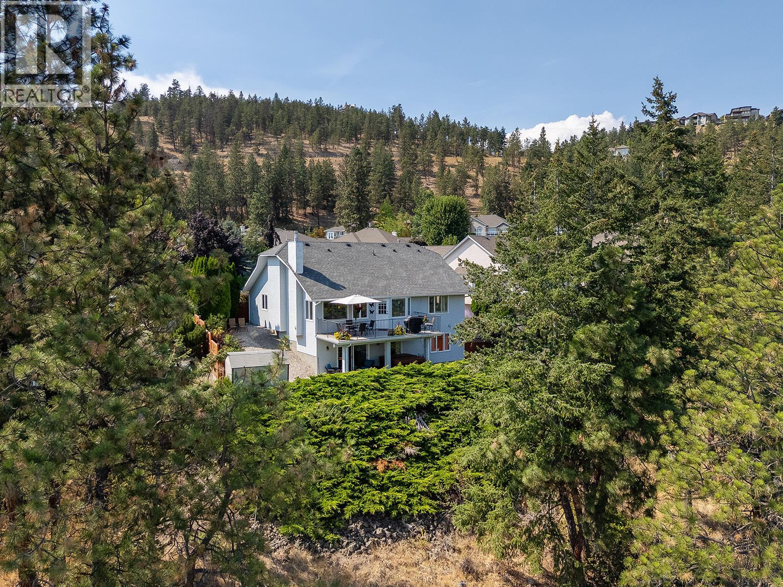 735 Nahanni Place, Kelowna, British Columbia