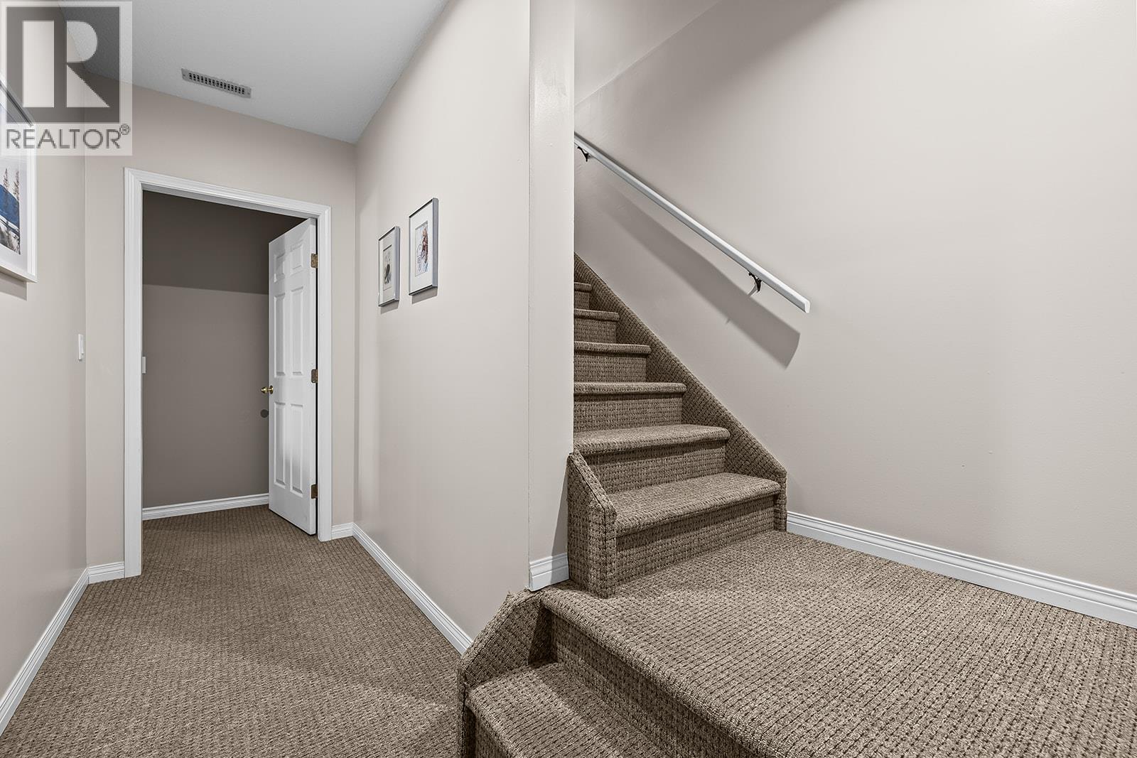 735 Nahanni Place, Kelowna, British Columbia  V1V 1N5 - Photo 34 - 10397955