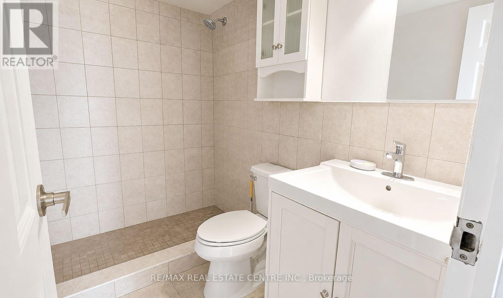 1515 - 300 Webb Drive, Mississauga, Ontario  L5B 3W3 - Photo 25 - W13660046