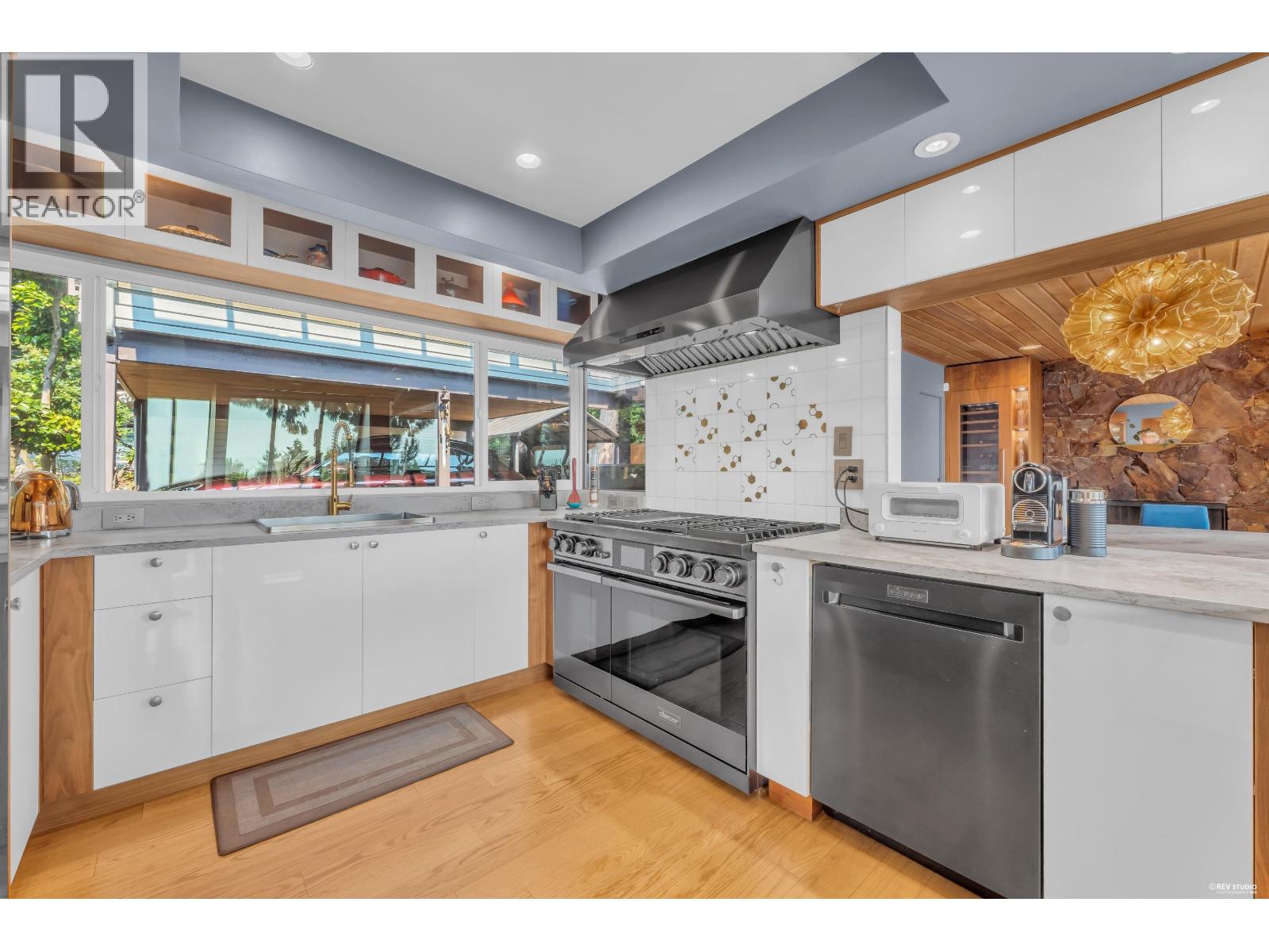 1315 Tyrol Road, West Vancouver, British Columbia  V7S 2L5 - Photo 11 - R3156275