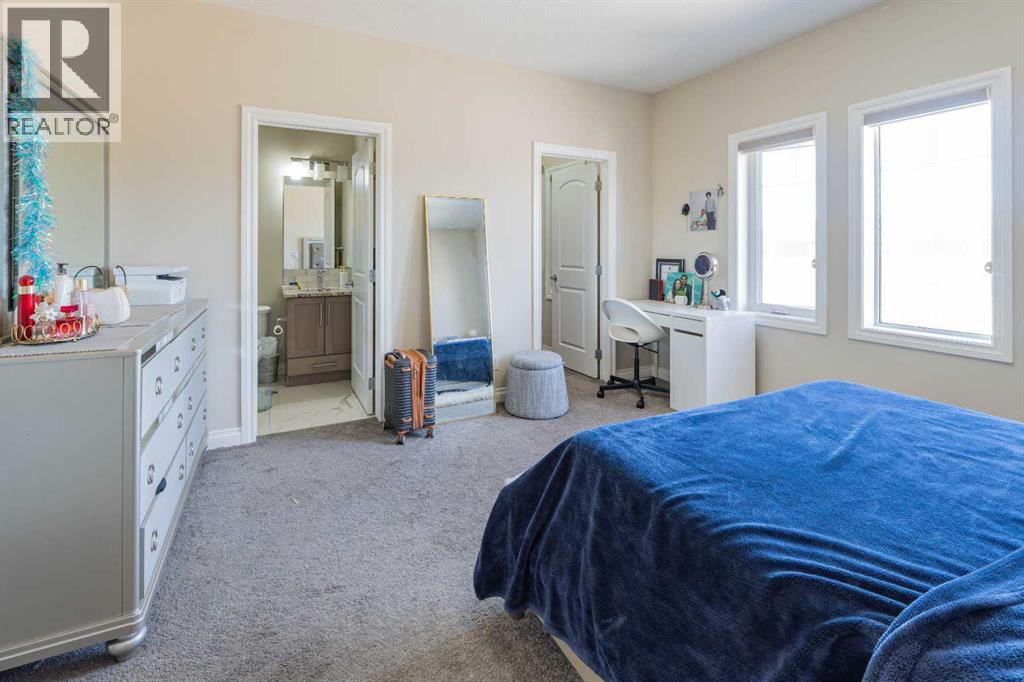 19 Red Sky Gardens NE, Calgary, Alberta  T3N 1M9 - Photo 17 - A2311468