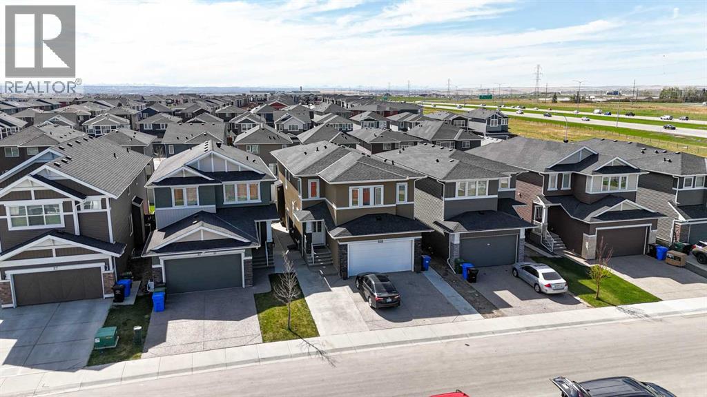 19 Red Sky Gardens NE, Calgary, Alberta  T3N 1M9 - Photo 3 - A2311468